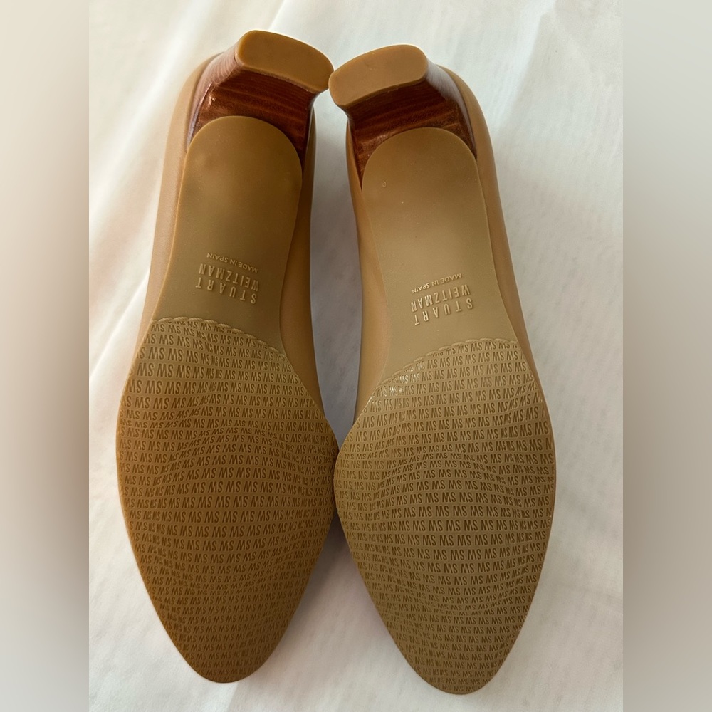 Stuart Weitzman Leather Pump - image 4